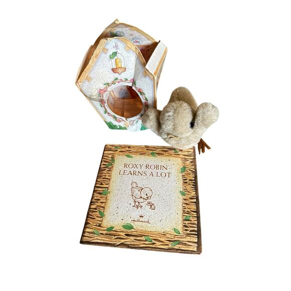 Vintage Hallmark Easter Bunny Roxy Robin Learns Mini Book 1994, Robin, Book - Picture 1 of 2